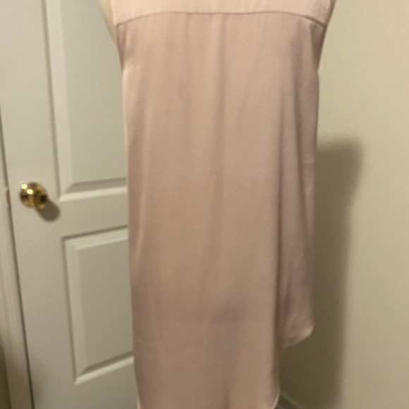 BCBG Max Azria silk tunic, size S pale pink - Picture 2 of 5
